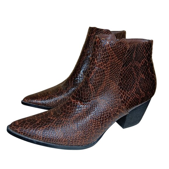 Coconuts by Matisse Shoes - Coconuts by Matisse Faux Leather Snakeskin Boots 9.5 Womens
